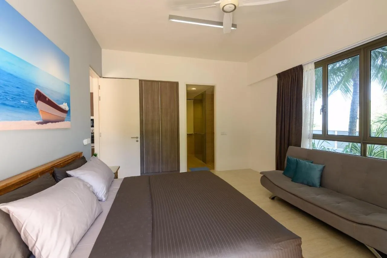 By The Sea Beach Front Apartment Batu Feringgi