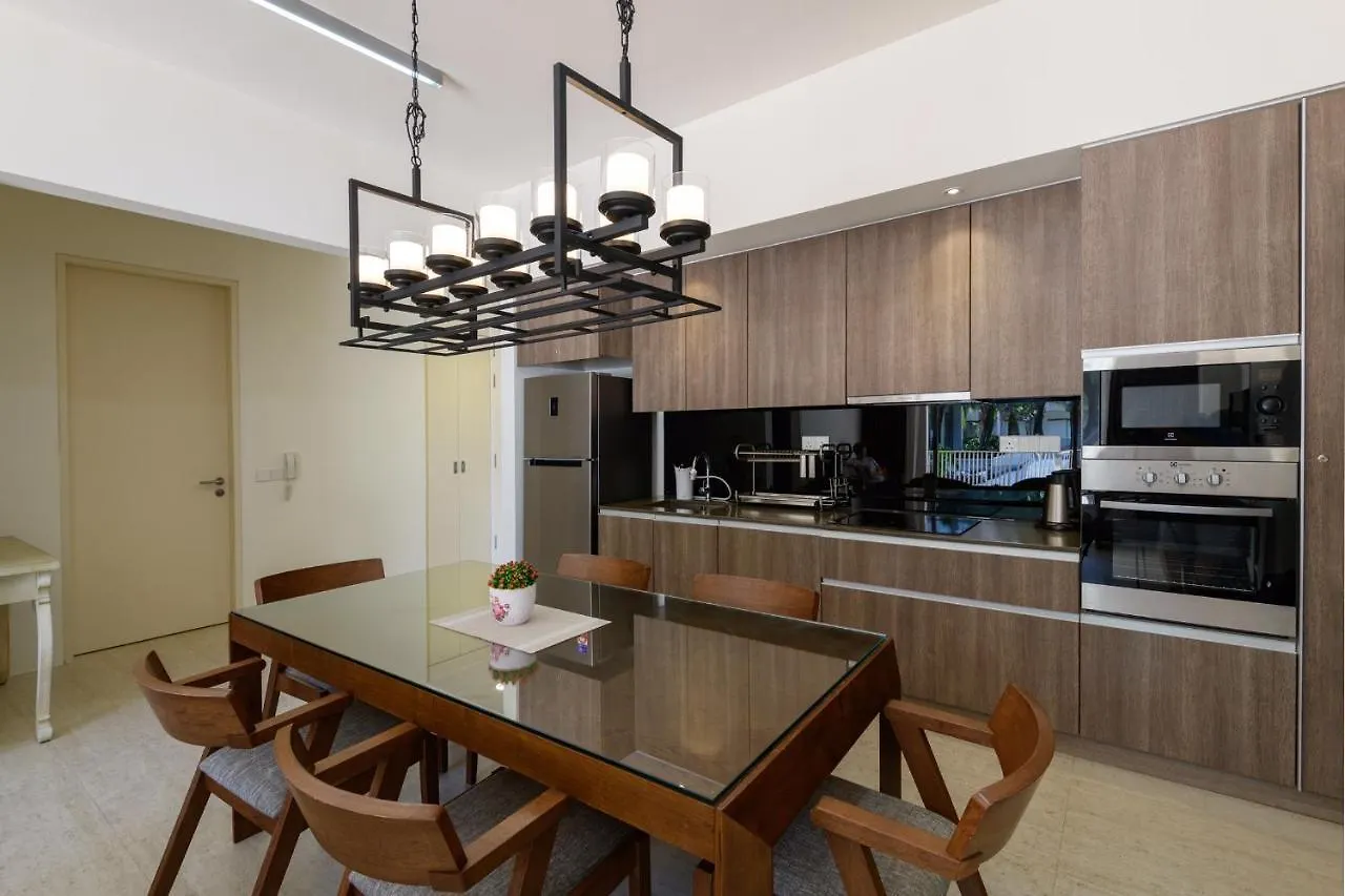 By The Sea Beach Front Apartment Batu Feringgi