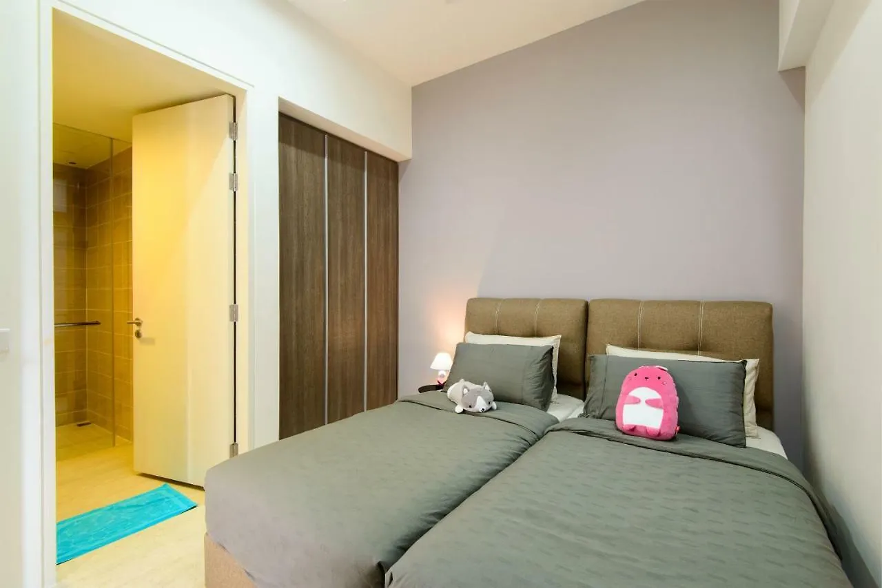 By The Sea Beach Front Apartment Batu Feringgi Malaysia
