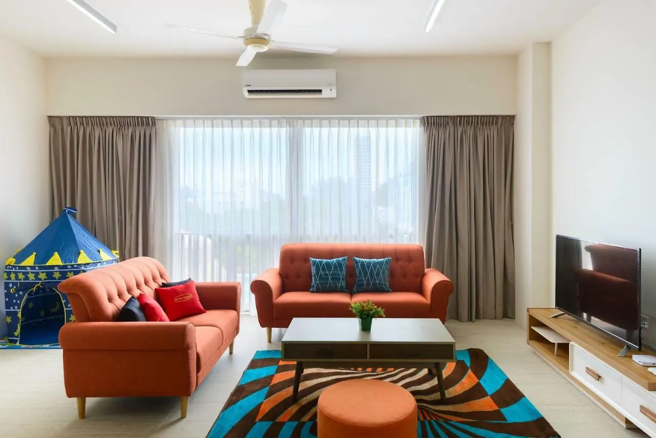 By The Sea Beach Front Apartment Batu Feringgi 0*,  Malaysia