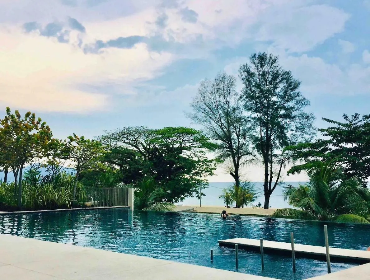 By The Sea Beach Front Apartment Batu Ferringhi 0*,