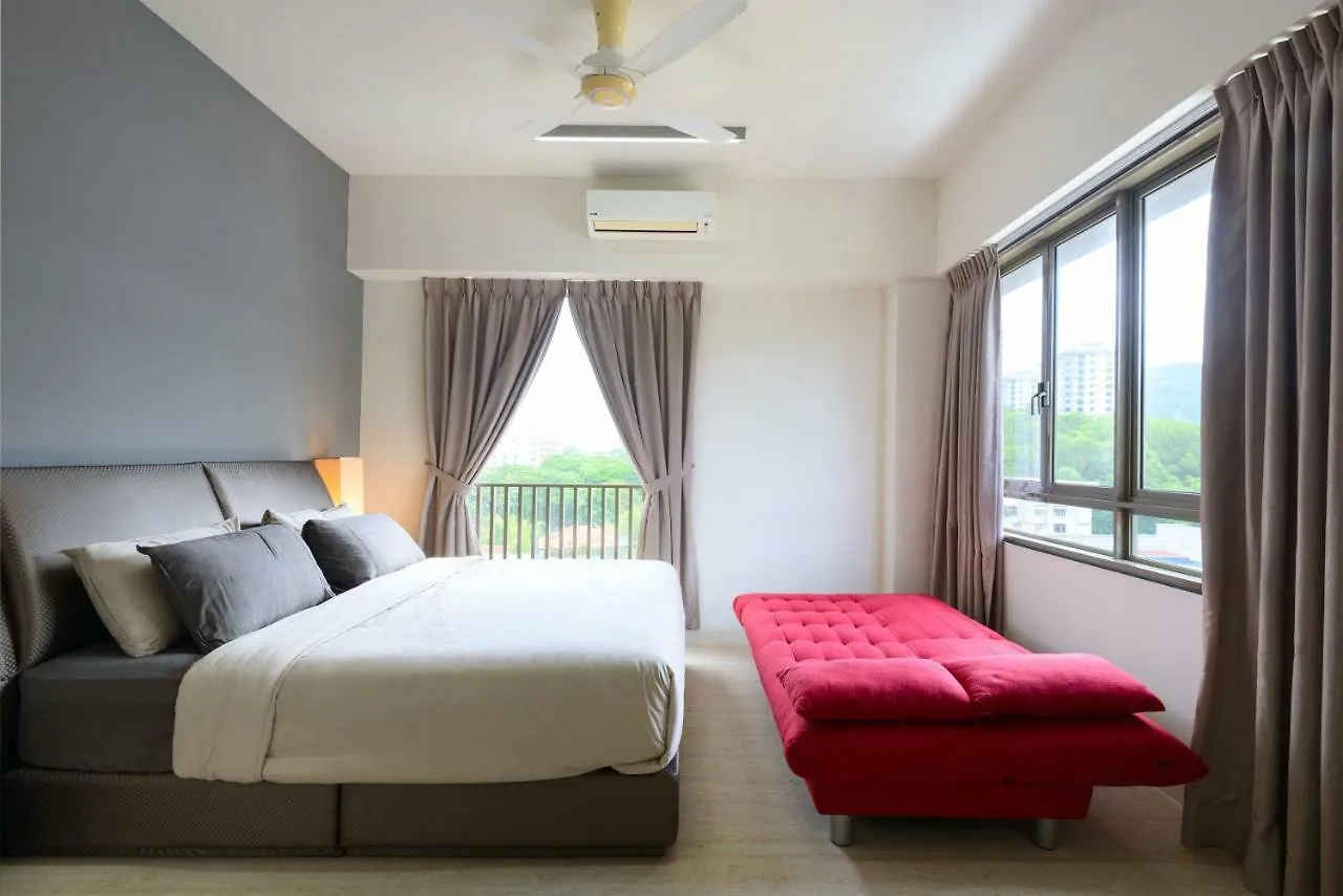 By The Sea Beach Front Apartment Batu Ferringhi